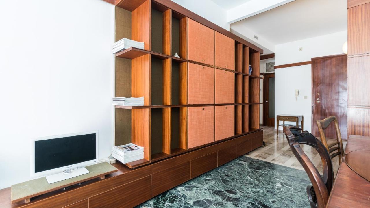 Italianway - Corso Inglesi 608 * Sanremo